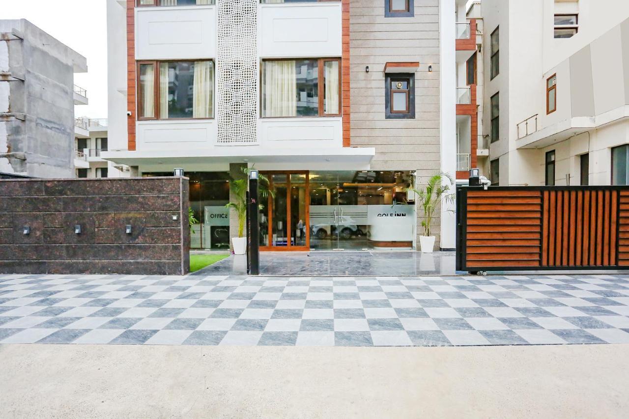 Fabhotel Golf Inn Golf Course Road גורגאון מראה חיצוני תמונה