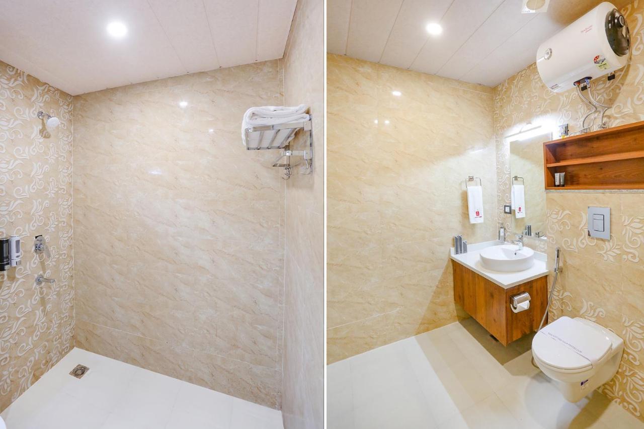 Fabhotel Golf Inn Golf Course Road גורגאון מראה חיצוני תמונה